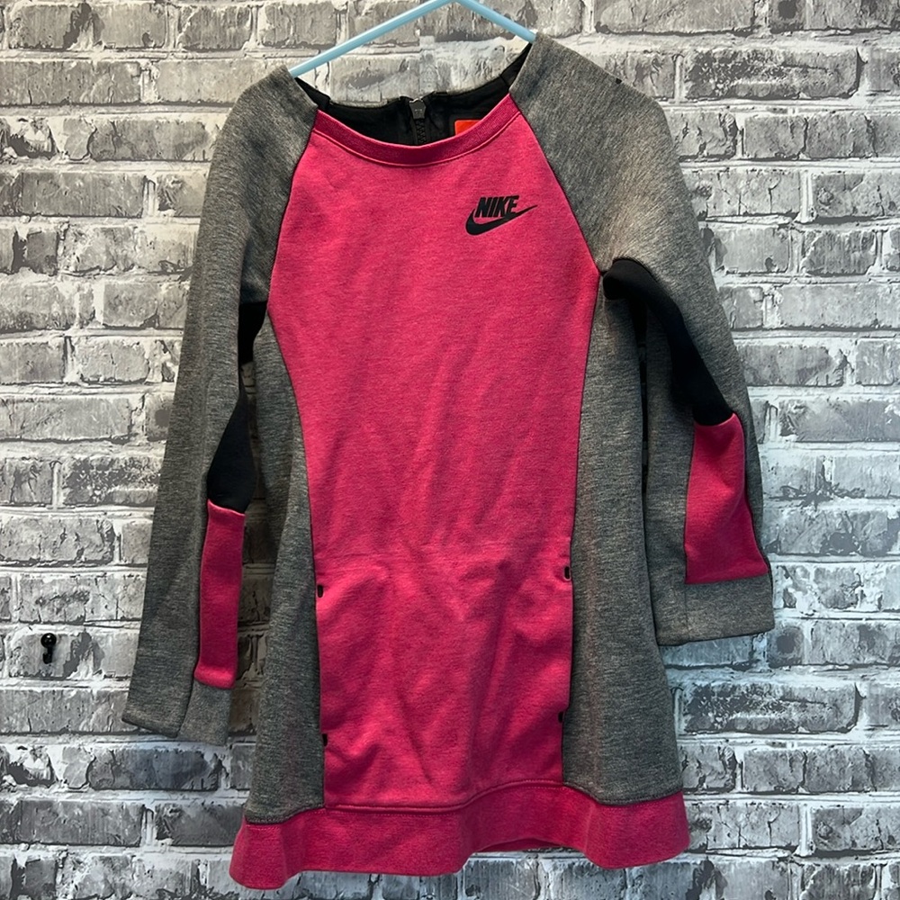 Girls Nike‎ dress